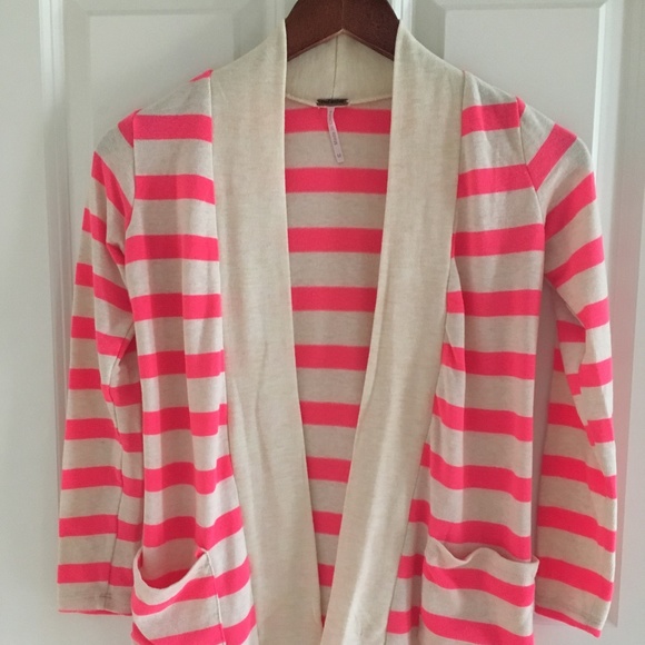 SOLD! poof girl knit sweater cardigan pink white - Picture 6 of 8